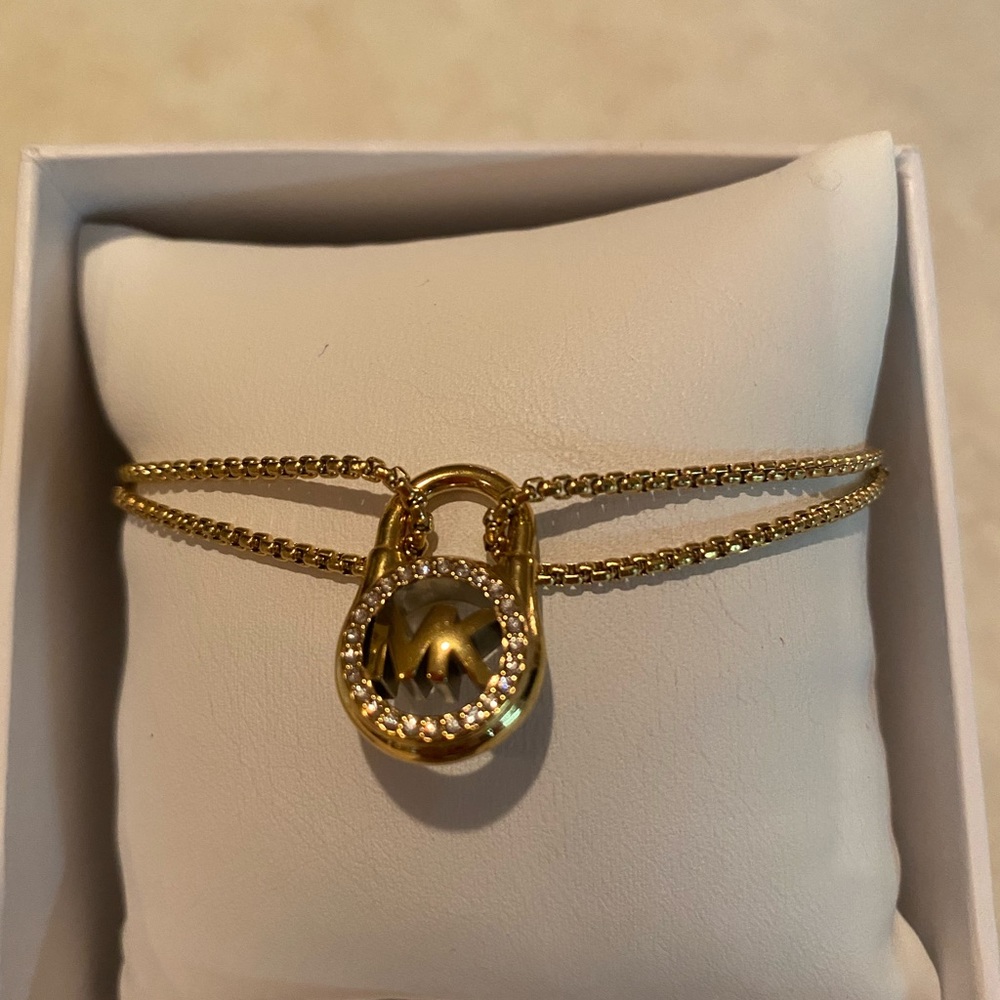 Michael Kors Bracelet - Picture 6 of 6